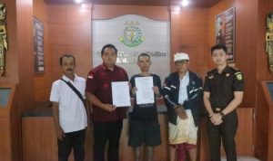 Ket poto: Kasus curamor berakhir damai di Kejaksaan Jembrana
