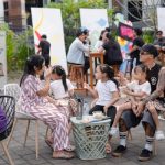 Ket poto: Jembrana Sound Session Di halaman Gedung Pusat Layanan Usaha Terpadu (PLUT) KUMKM Jembrana, Sabtu (25/4).