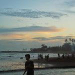Ket poto: Suasana di Pantai Saba