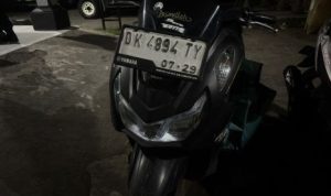 Ket poto: Sepeda motor Yamaha Lexy yang dibawa kabur pelaku dari Karangasem