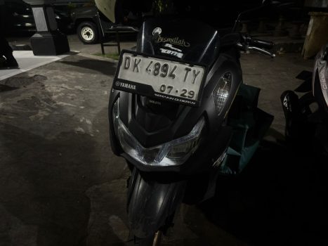 Ket poto: Sepeda motor Yamaha Lexy yang dibawa kabur pelaku dari Karangasem