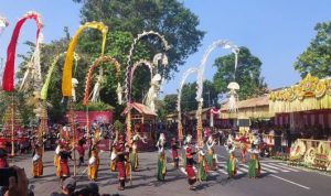 Foto/dokumen; Pembukaan Pesta Kesenian Bali di depan Monumen Perjuangan Rakyat Bali.