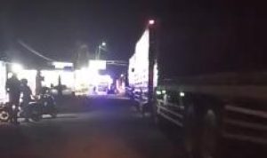 Ket poto: Antrean kendaraan di Kelurahan Gilimanuk menuju Pelabuhan Gilimanuk