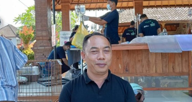 Ket poto: Kepala Bidang Kesehatan Hewan dan Kesehatan Masyarakat Veteriner (Keswan dan Kesmavet) Distan Pangan Jembrana, I Gusti Ngurah Putu Sugiarta