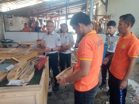 Ket poto: Kerajinan Warga Binaan Pemasyarakatan (WBP) di Lembaga Pemasyarakatan (Lapas) Kelas IIB Tegal kembali menunjukkan hasil nyata.