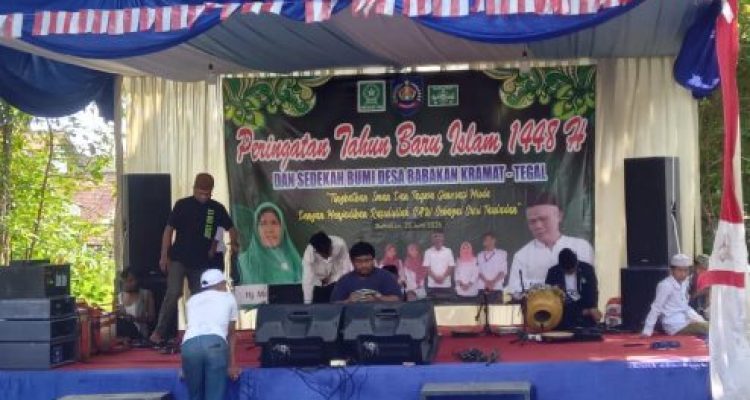 Ket poto: Acara sedekah bumi memperingati Tahun Baru Islam yang ke 1448 Hijriyah