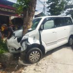 Ket poto: Kondisi Kendaraan AVP usai tabrak pohon di Melaya