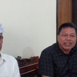 Ket poto: Kepala SMP Negeri 1 Negara I Ketut Tastra didampingi Wakil Kepala Sekolah, IB Ardika