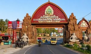 Ket poto: Tapal batas Kabupaten Tabanan dan Kabupaten Jembrana