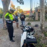 Ket poto: Kondisi sepeda motor korban usai diserempet bus di Kecamatan Mendoyo