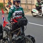 Ket poto: Pesepeda asal Iran, Arezoo Eskandari