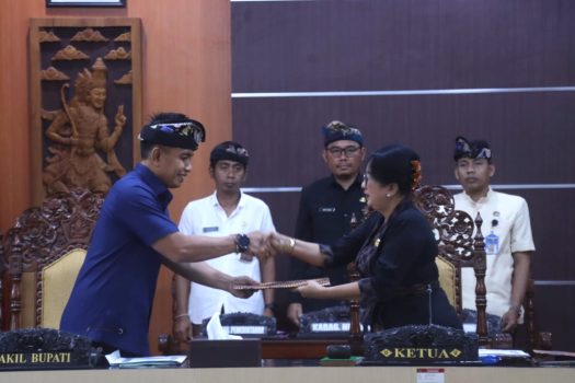 Ket poto: Sidang paripurna II masa persidangan III DPRD Jembrana tahun 2025/2026 digelar Kamis (9/7/2026