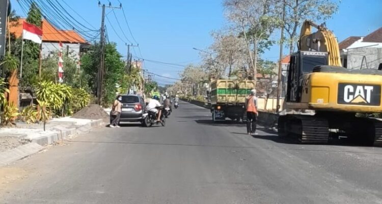 Ket poto: Penataan pedestrian Jalan Ngurah Rai, Kecamatan Jembrana