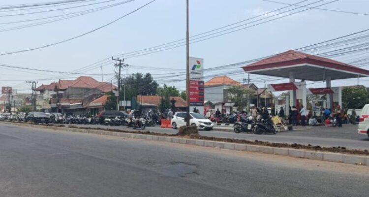 Ket poto: Salah satu SPBU di Kecamatan Negara